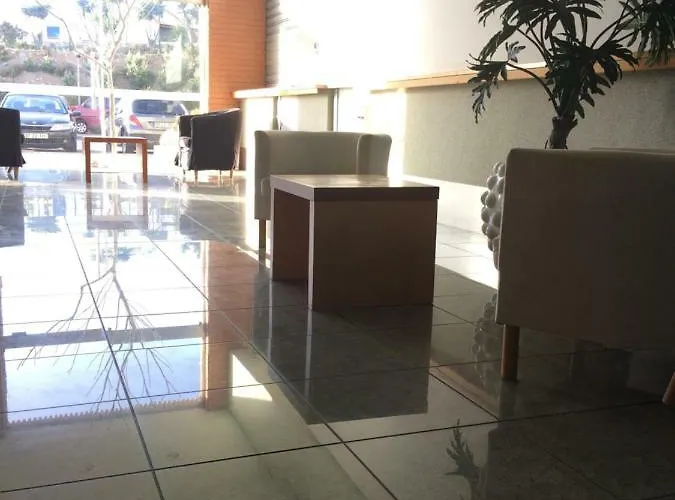 Surf And Sun 公寓 埃里塞拉